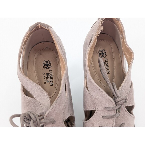 Avon Cushion Walk Vtg Taupe Tan Lace Up High Heels Almond Toe Shoes Size 9 - Picture 8 of 10